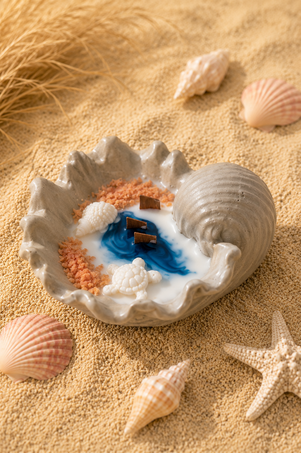 Small Sea Shell Cement Candle